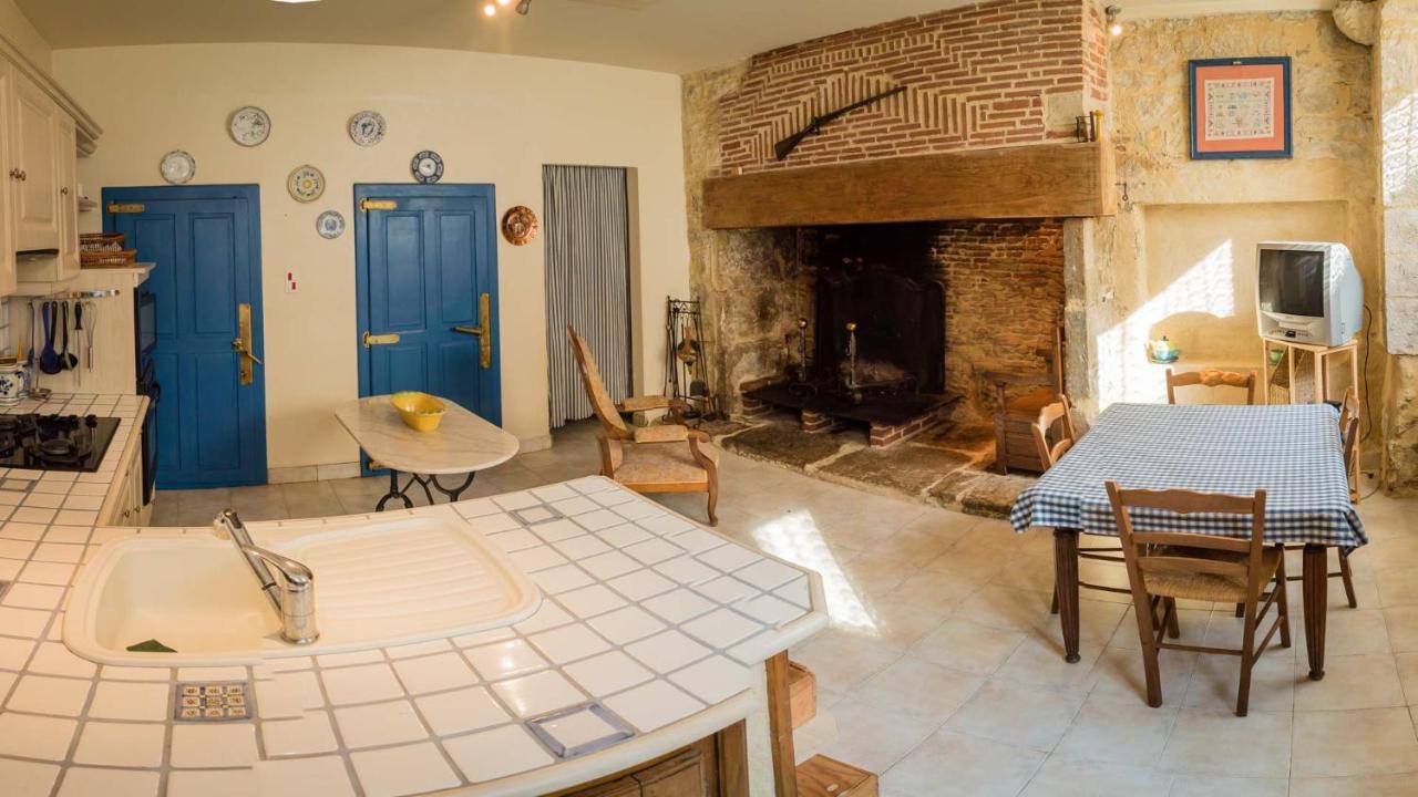 Maison Pierre Loti, Gite Historique Et Spacieux En Vallee De La Dordogne 布里特努 外观 照片