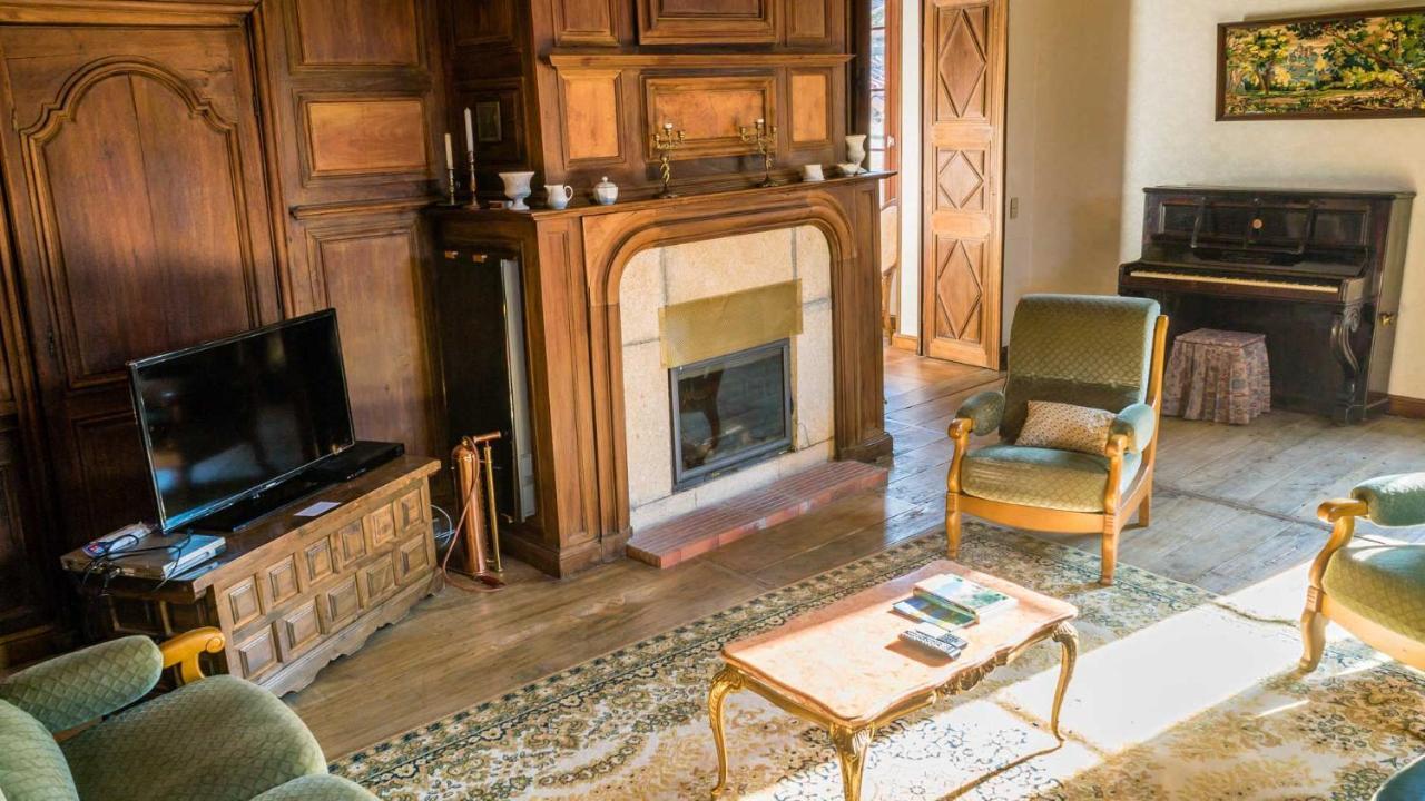 Maison Pierre Loti, Gite Historique Et Spacieux En Vallee De La Dordogne 布里特努 外观 照片