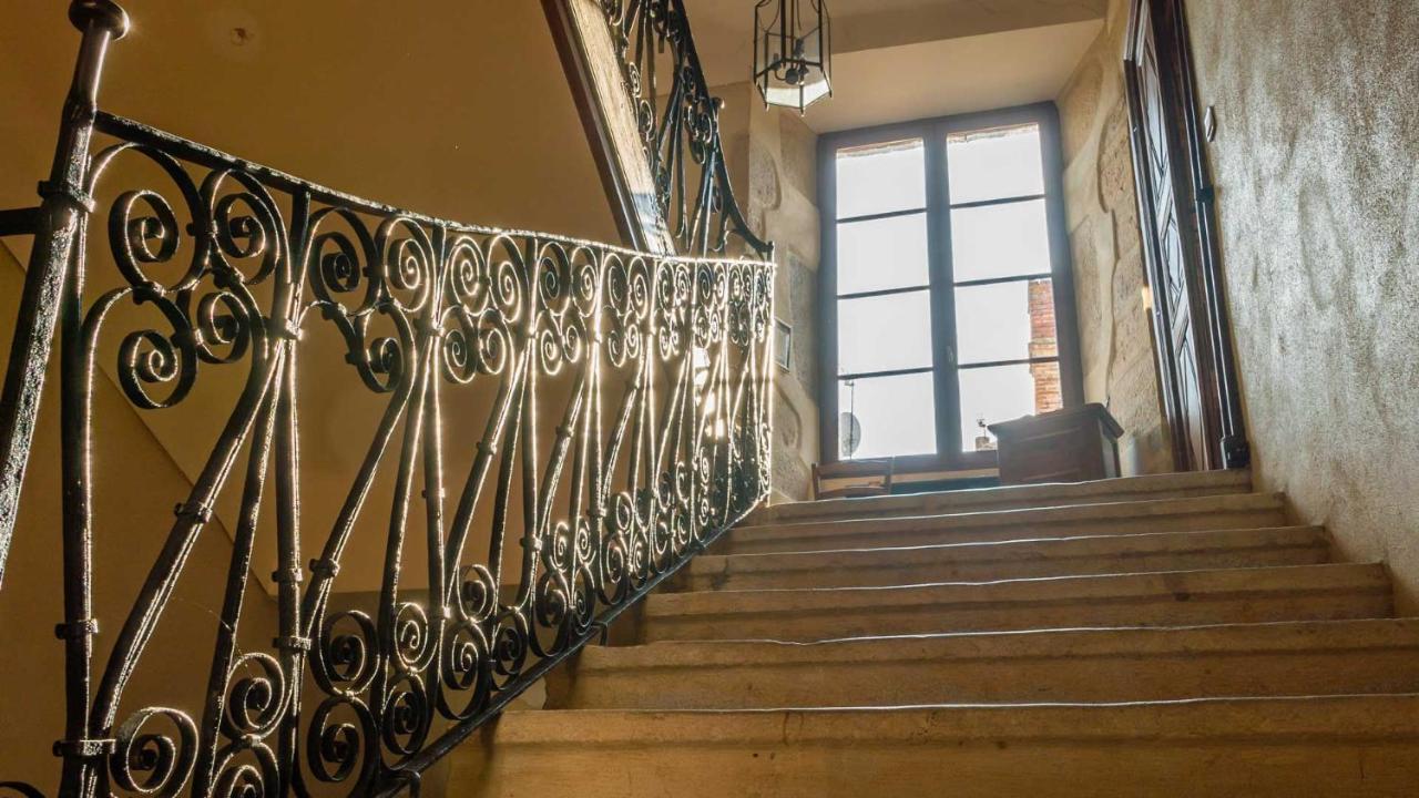 Maison Pierre Loti, Gite Historique Et Spacieux En Vallee De La Dordogne 布里特努 外观 照片