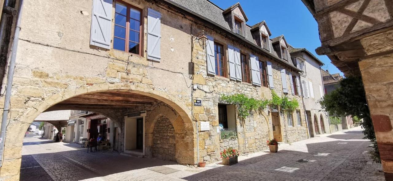 Maison Pierre Loti, Gite Historique Et Spacieux En Vallee De La Dordogne 布里特努 外观 照片
